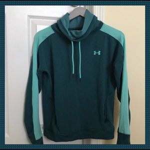 Underarmour pull over jacket S